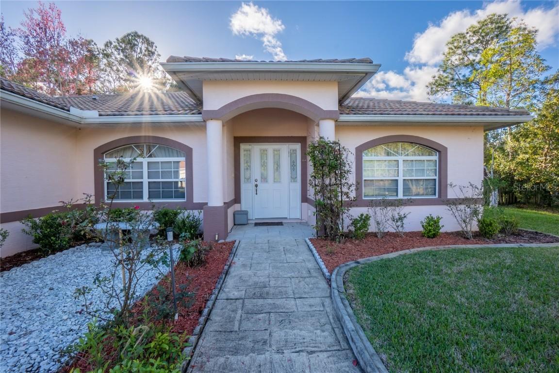 4 Roxanne Ln., Palm Coast, FL 32164