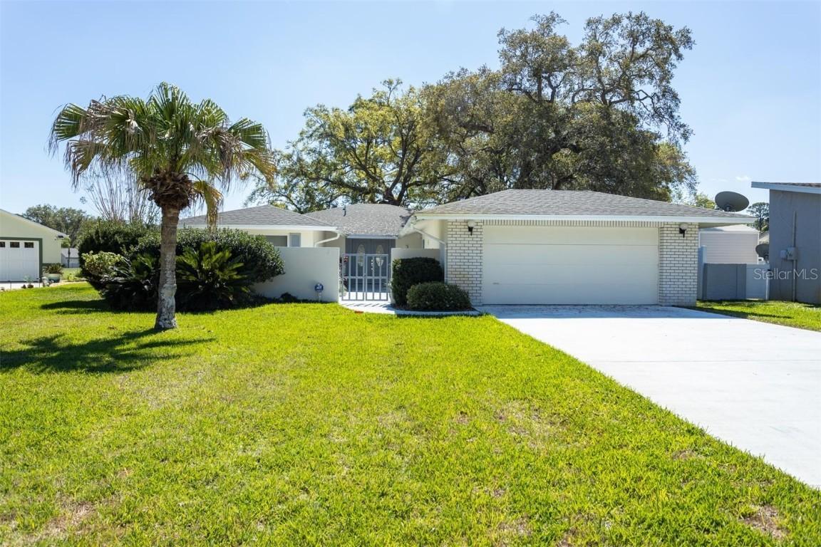 4 Cooper Ct., Palm Coast, FL 32137
