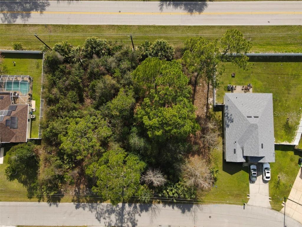 32 Round Tree Dr., Palm Coast, FL 32164