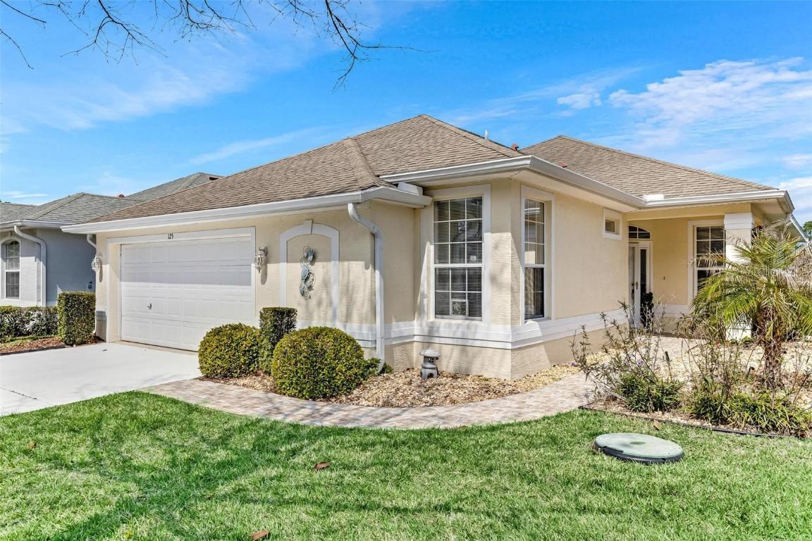 125 Raintree Cir., Palm Coast, FL 32164