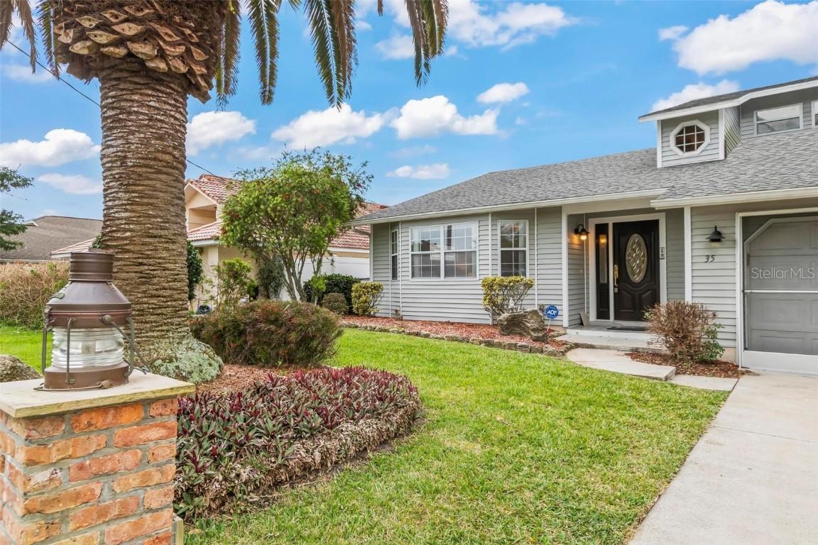 35 Comanche Ct., Palm Coast, FL 32137