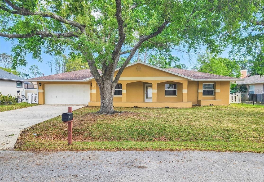10 Walter Pl., Palm Coast, FL 32164
