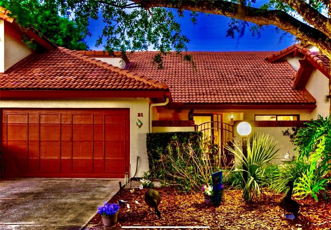 21 Village Cir., Palm Coast, FL 32164