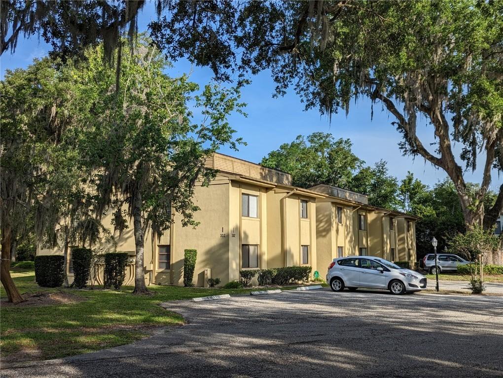 302 Palm Coast Pkwy. #201, Palm Coast, FL 32137
