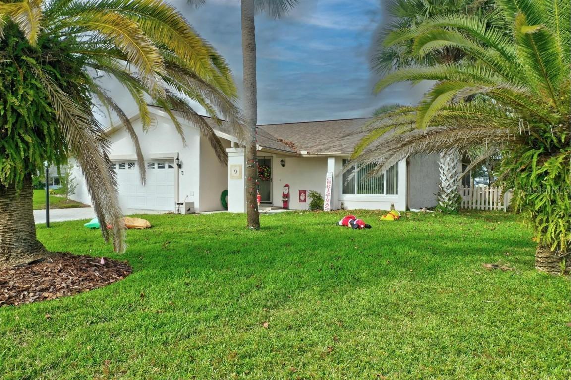 9 Campbell Ct., Palm Coast, FL 32137