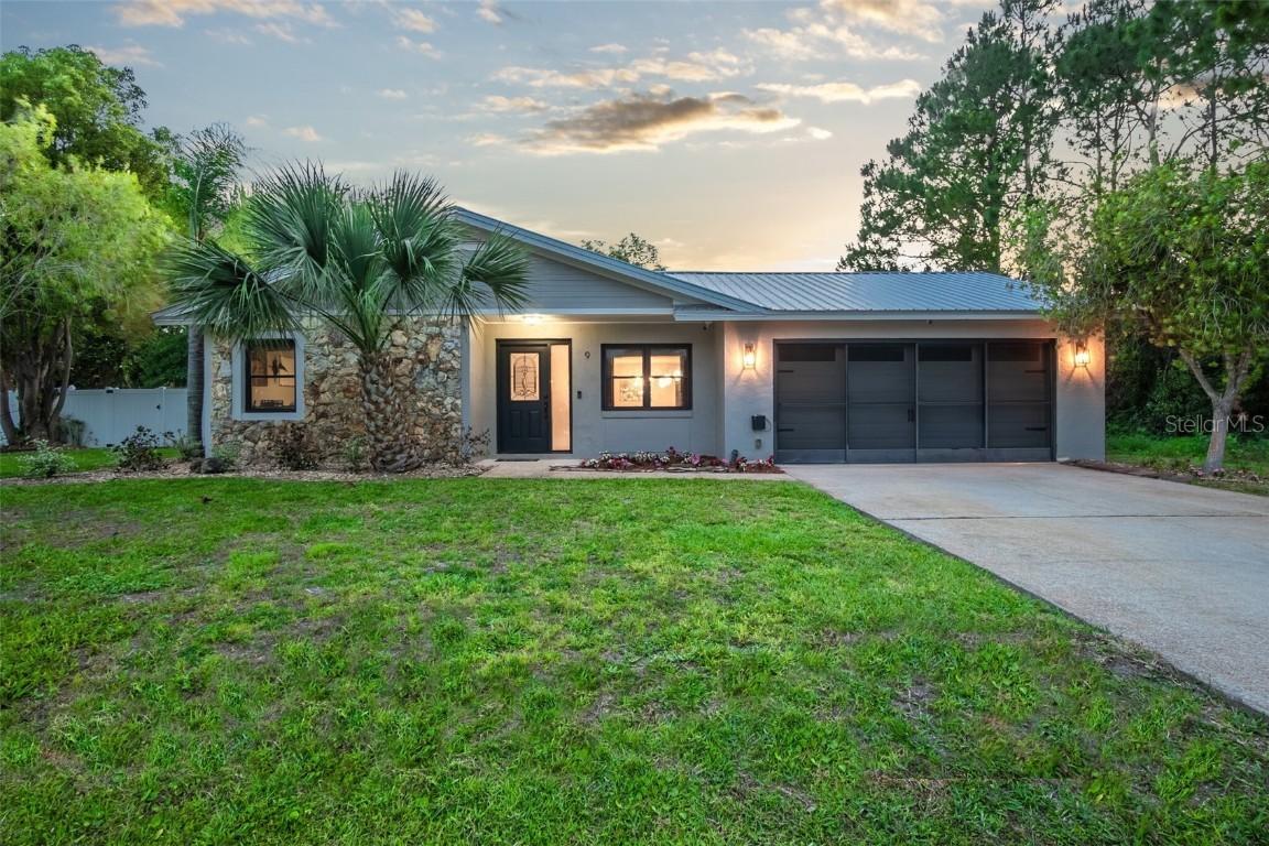9 Burgundy Pl., Palm Coast, FL 32137