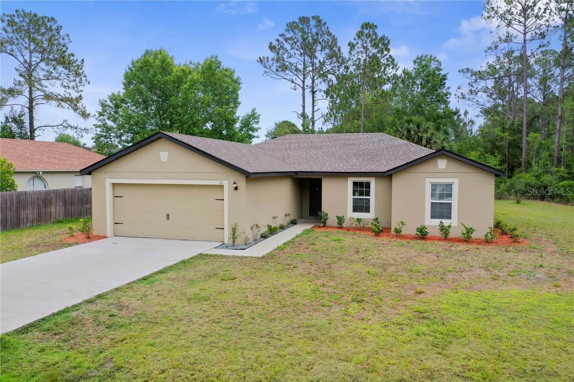 22 Randolph Dr., Palm Coast, FL 32164