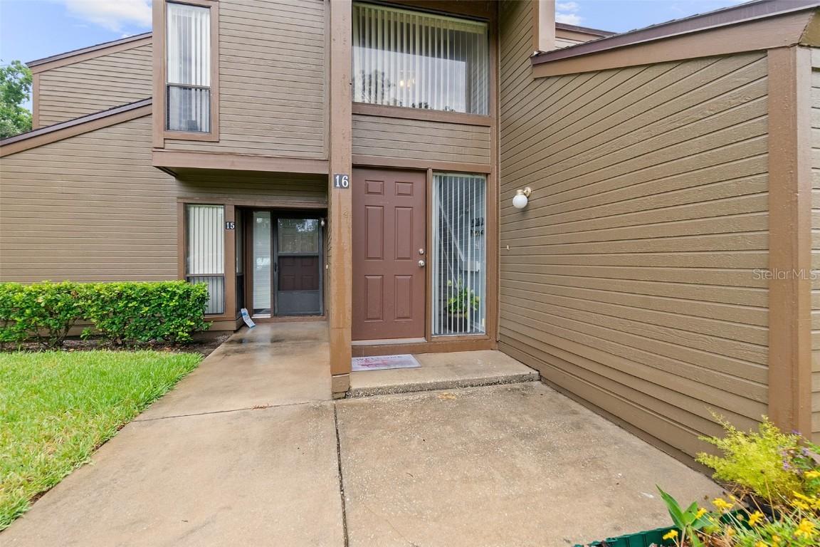 16 Salisbury Ct., Palm Coast, FL 32137
