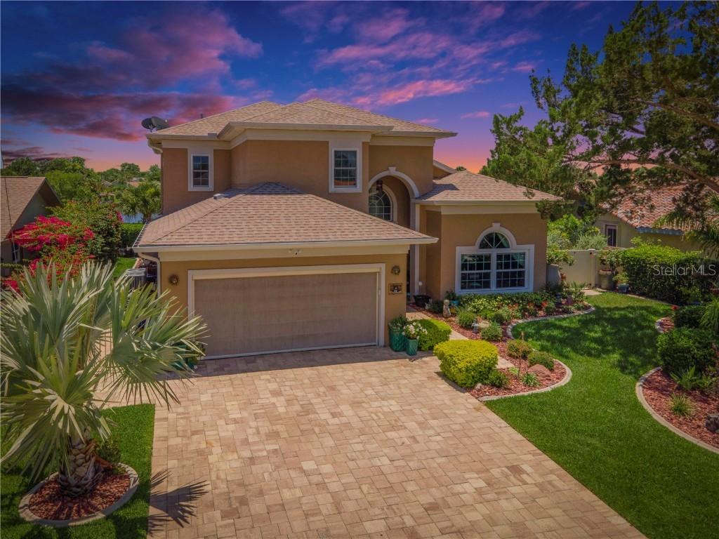 12 Crazy Horse Ct, Palm Coast, FL 32137