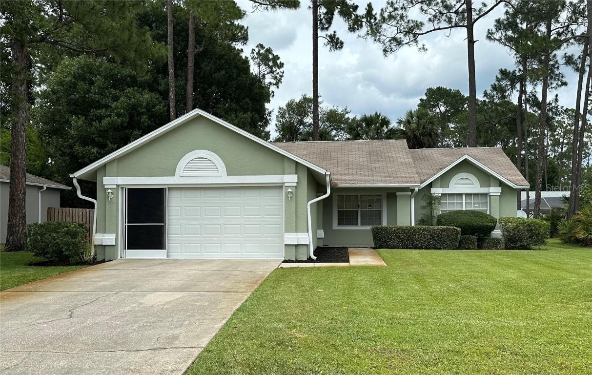 25 Barbera Ln., Palm Coast, FL 32137