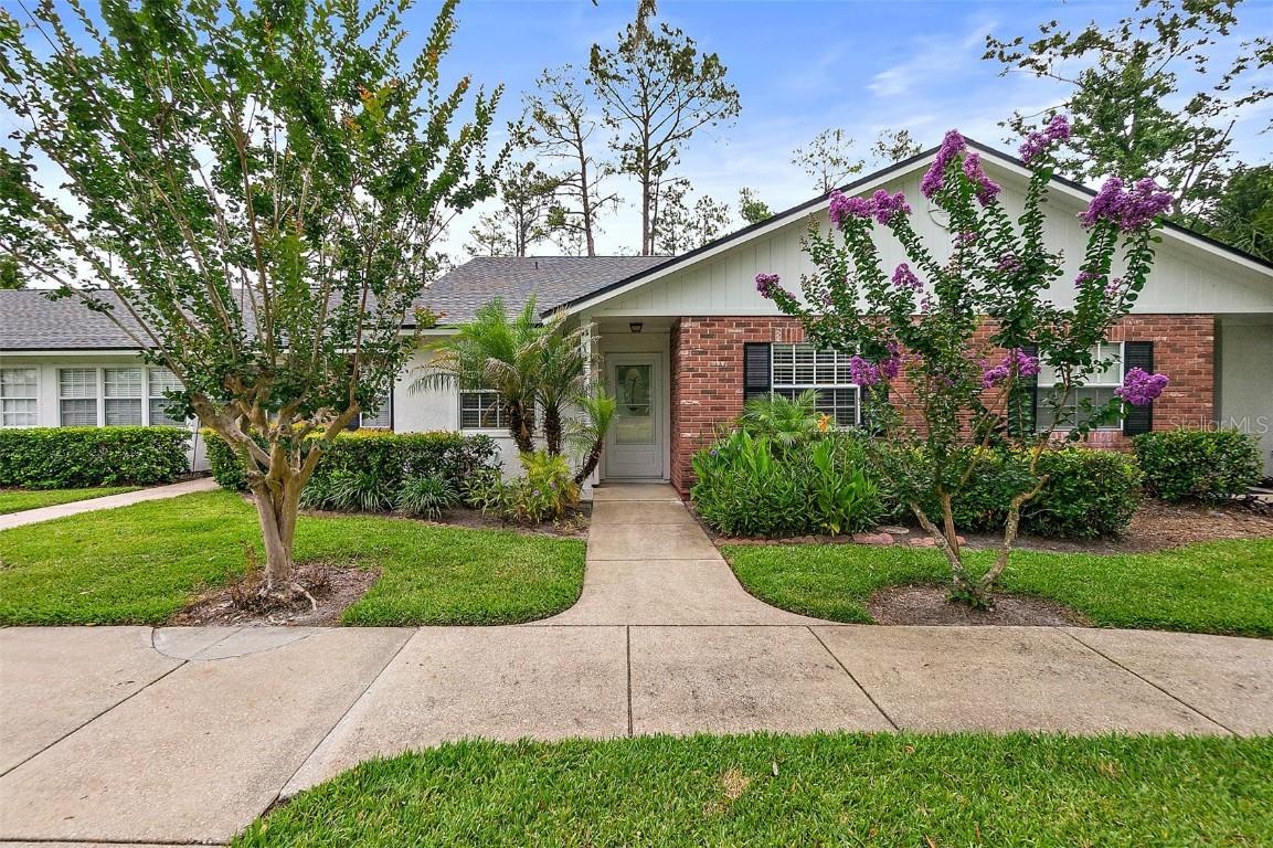11 Kings Colony Ct., Palm Coast, FL 32137
