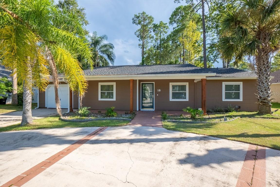 18 Poinciana Ln., Palm Coast, FL 32164