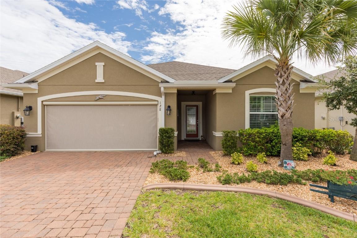 128 Park Place Cir., Palm Coast, FL 32164