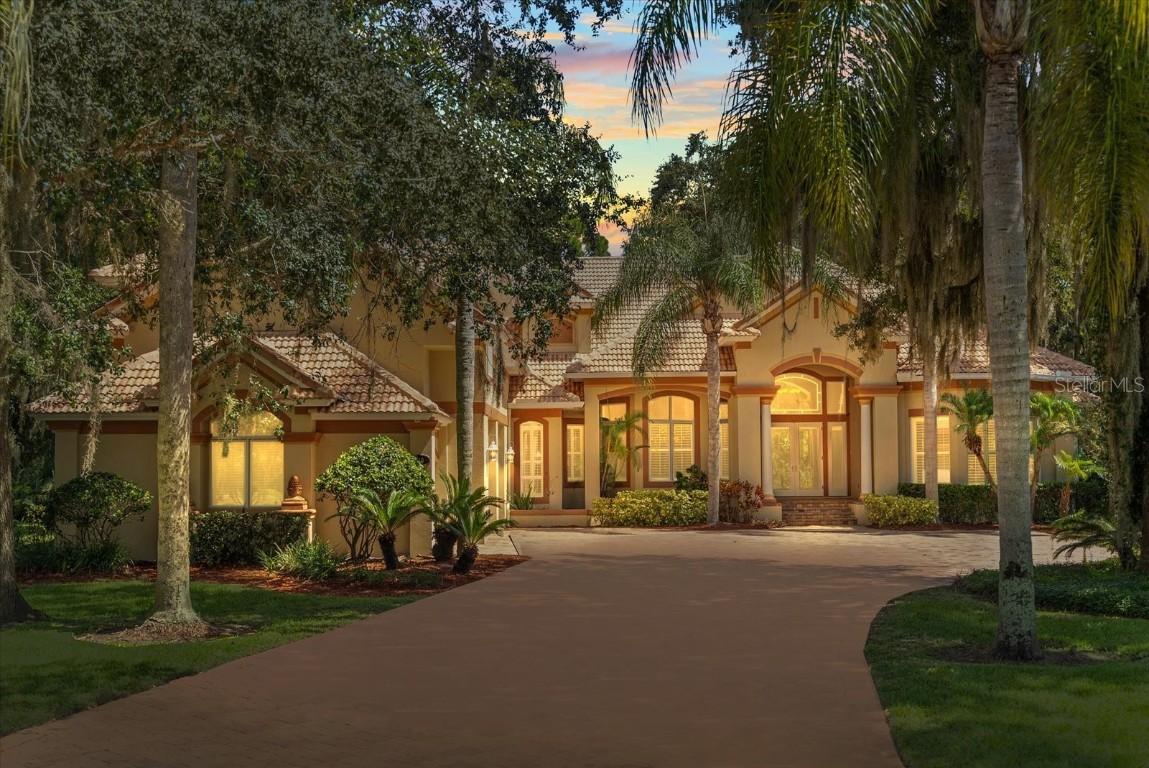 10 Clementina Ct., Palm Coast, FL 32137