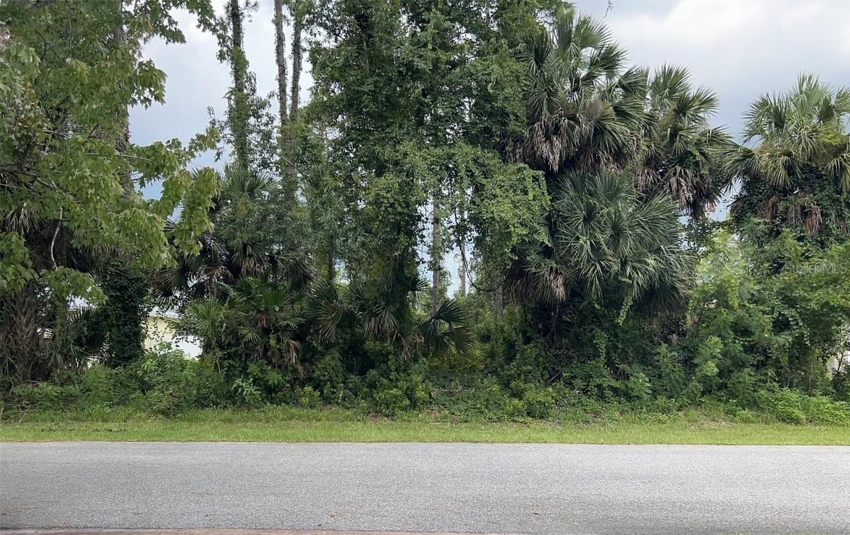 56 Parkway Dr., Palm Coast, FL 32164