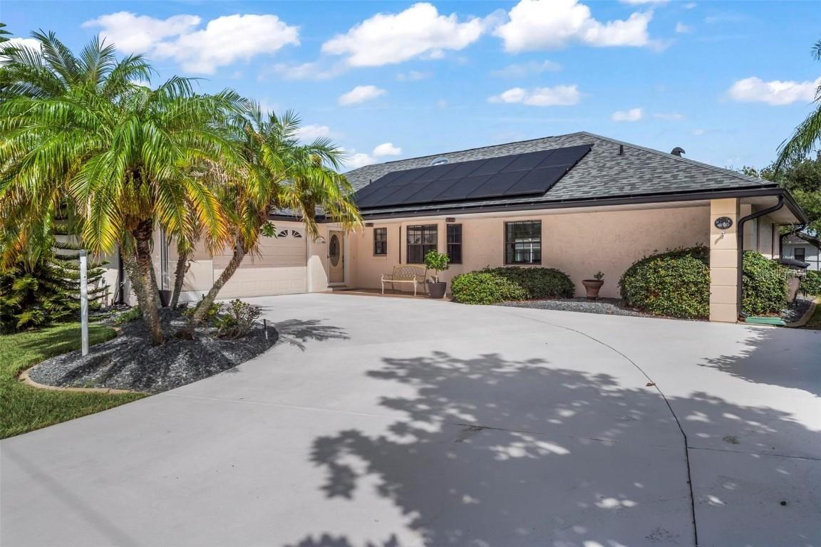 6 Collinson Ct., Palm Coast, FL 32137