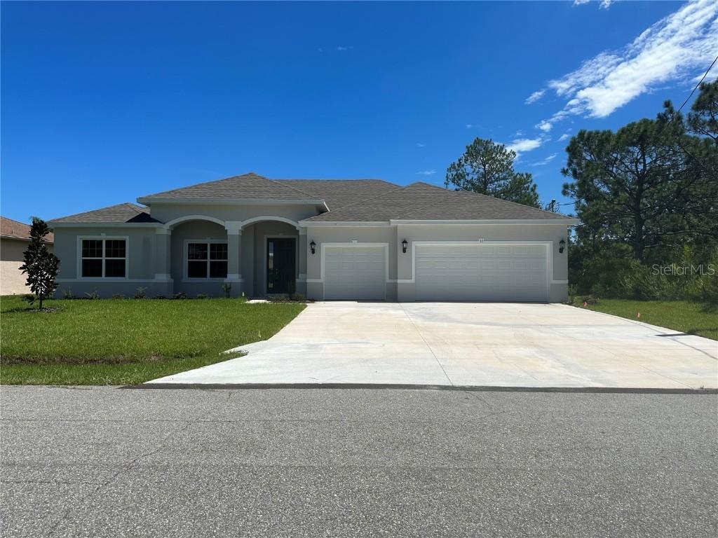 31 Roxanne Ln., Palm Coast, FL 32164