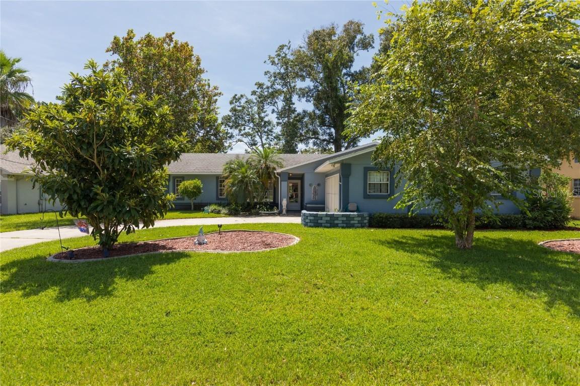 56 Fischer Ln., Palm Coast, FL 32137