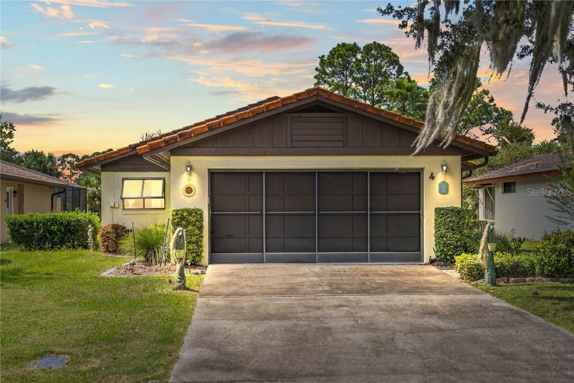 4 Lago Vista Pl., Palm Coast, FL 32164