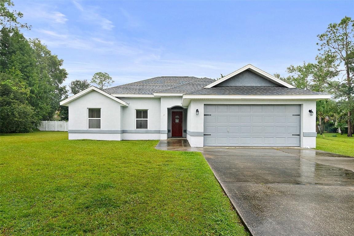 7 Webb Pl., Palm Coast, FL 32164