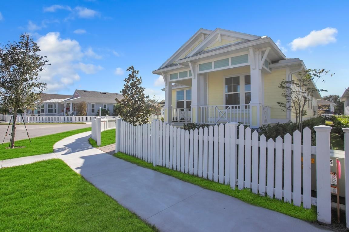 27 Hidden Treasure Dr., Palm Coast, FL 32137