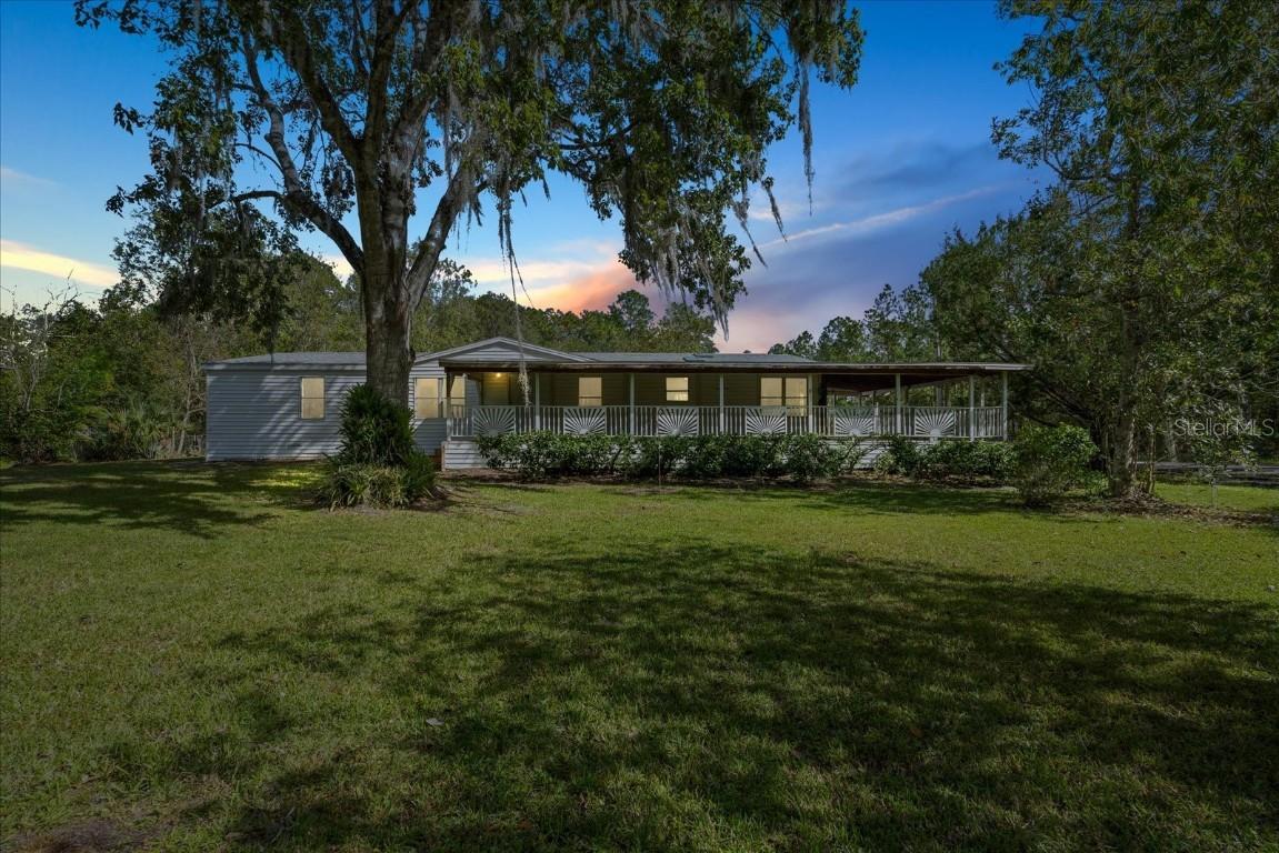 2667 Redwood St., Bunnell, FL 32110