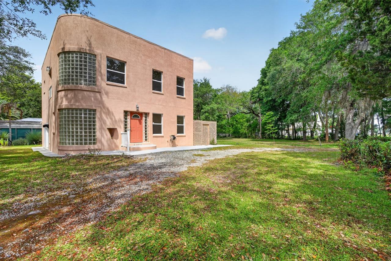 5300 N Ocean Shore Blvd., Palm Coast, FL 32137