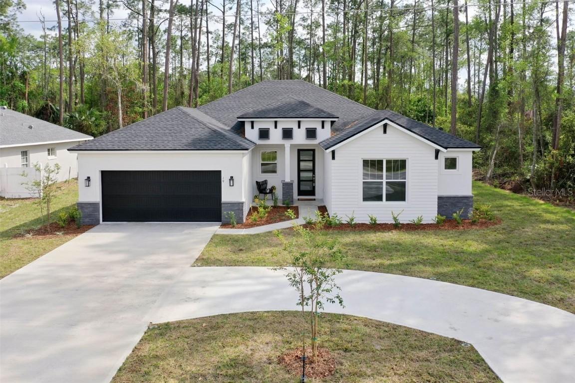 19 Essex Ln., Palm Coast, FL 32164