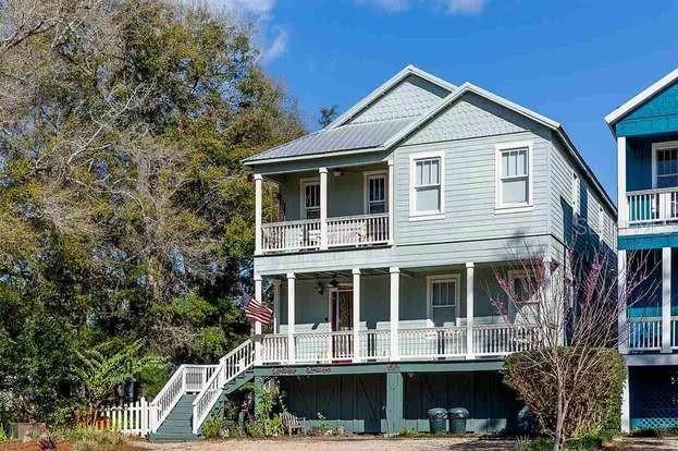 204 Virginia Ave., Steinhatchee, FL 32359