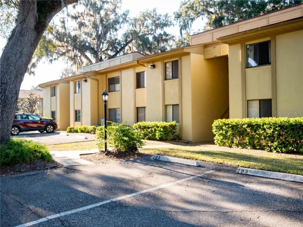 304 Palm Coast Pkwy. #104, Palm Coast, FL 32137