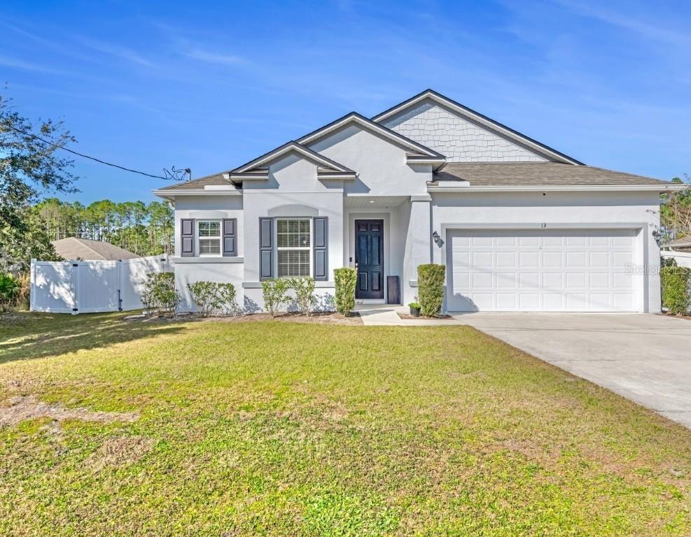 13 Smoke Tree Pl., Palm Coast, FL 32164