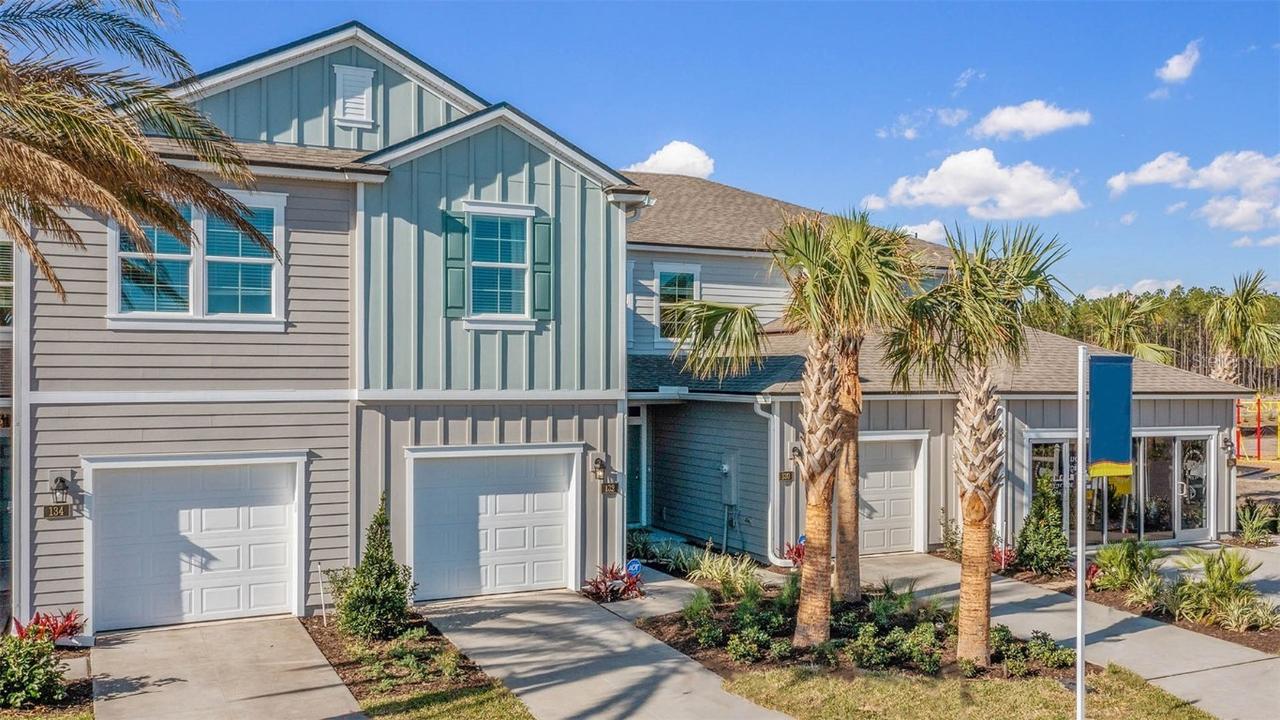 131 Redbud Rd., Palm Coast, FL 32137