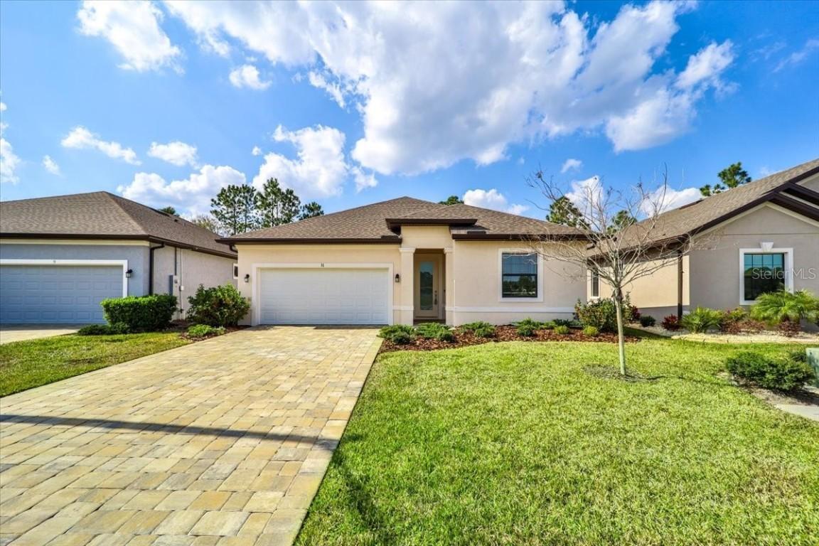 11 Green Cir., Palm Coast, FL 32164