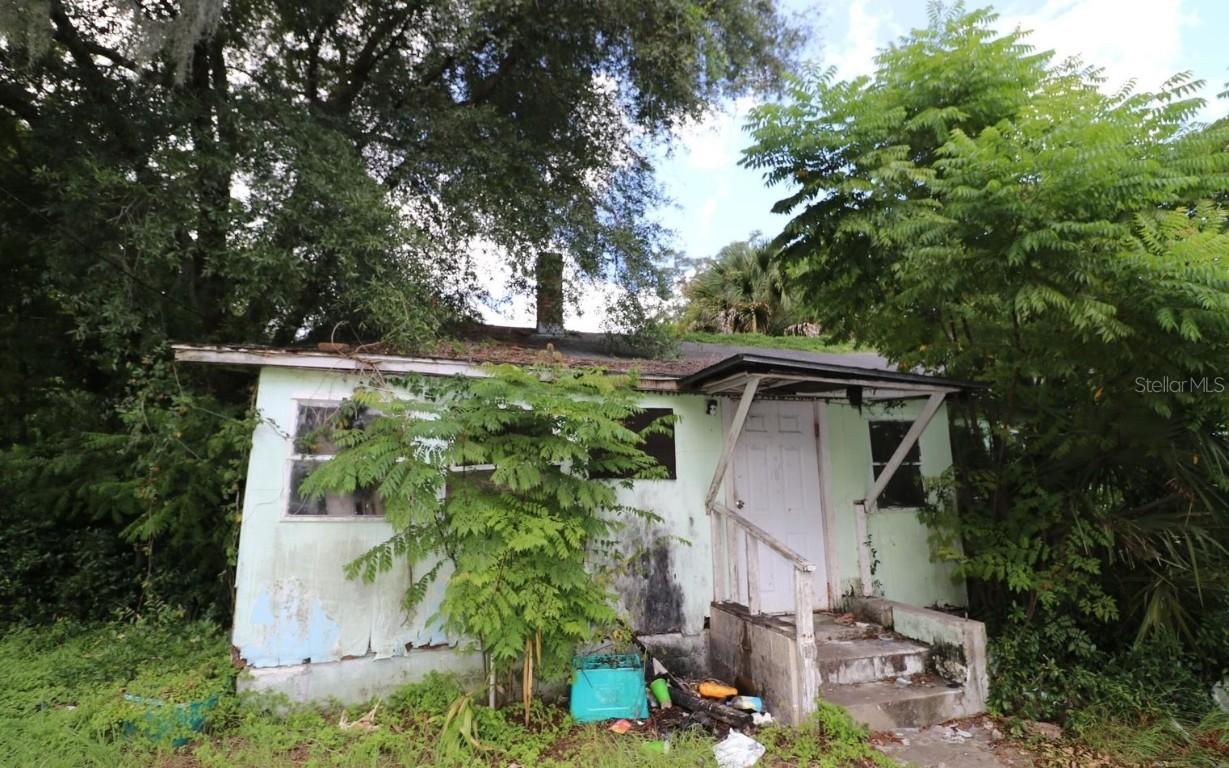 3420 S Palm Ave., Palatka, FL 32177