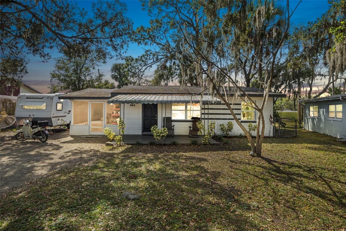 464 Palmetto St., Edgewater, FL 32132
