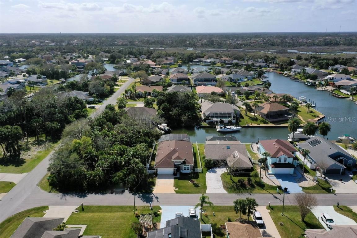 5 Chippeway Ct., Palm Coast, FL 32137
