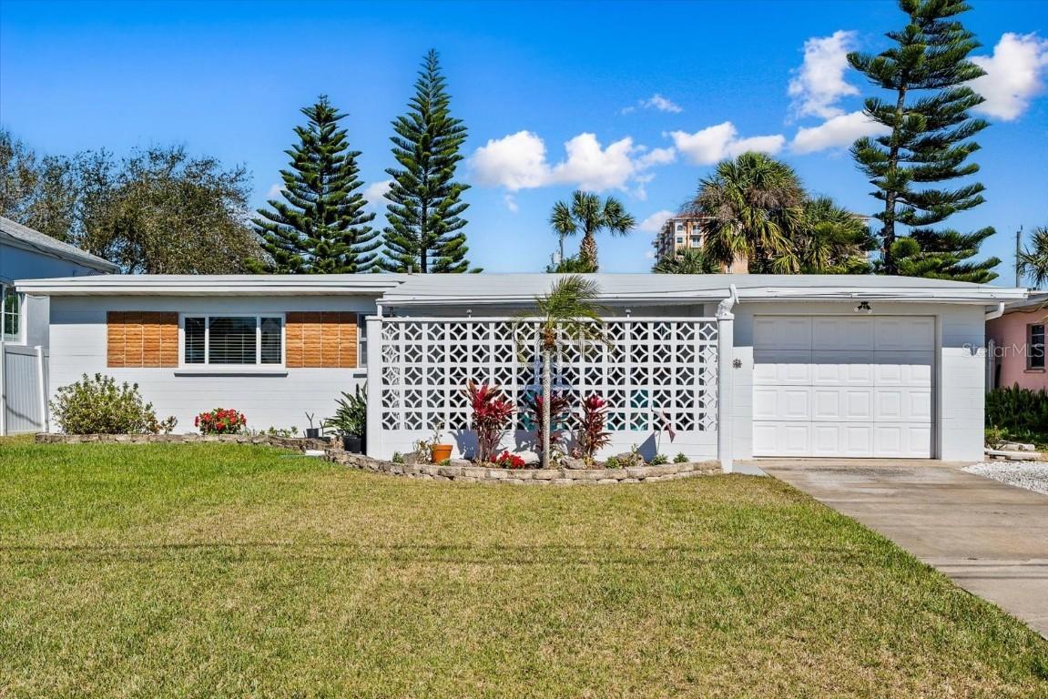 3227 S Peninsula Dr., Daytona Beach Shores, FL 32118