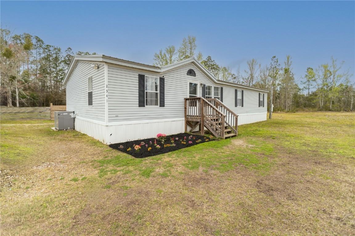 [Address Hidden by Seller], Middleburg, FL 32068