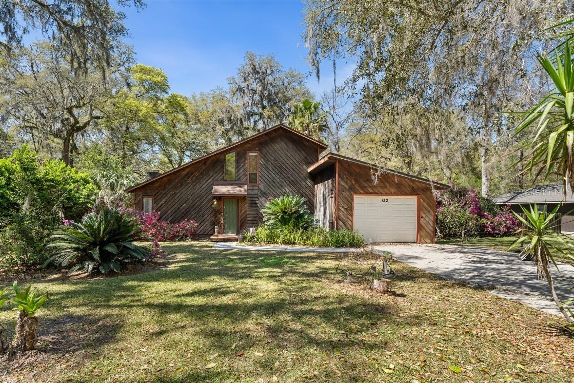132 SW 77th Ter., Gainesville, FL 32607
