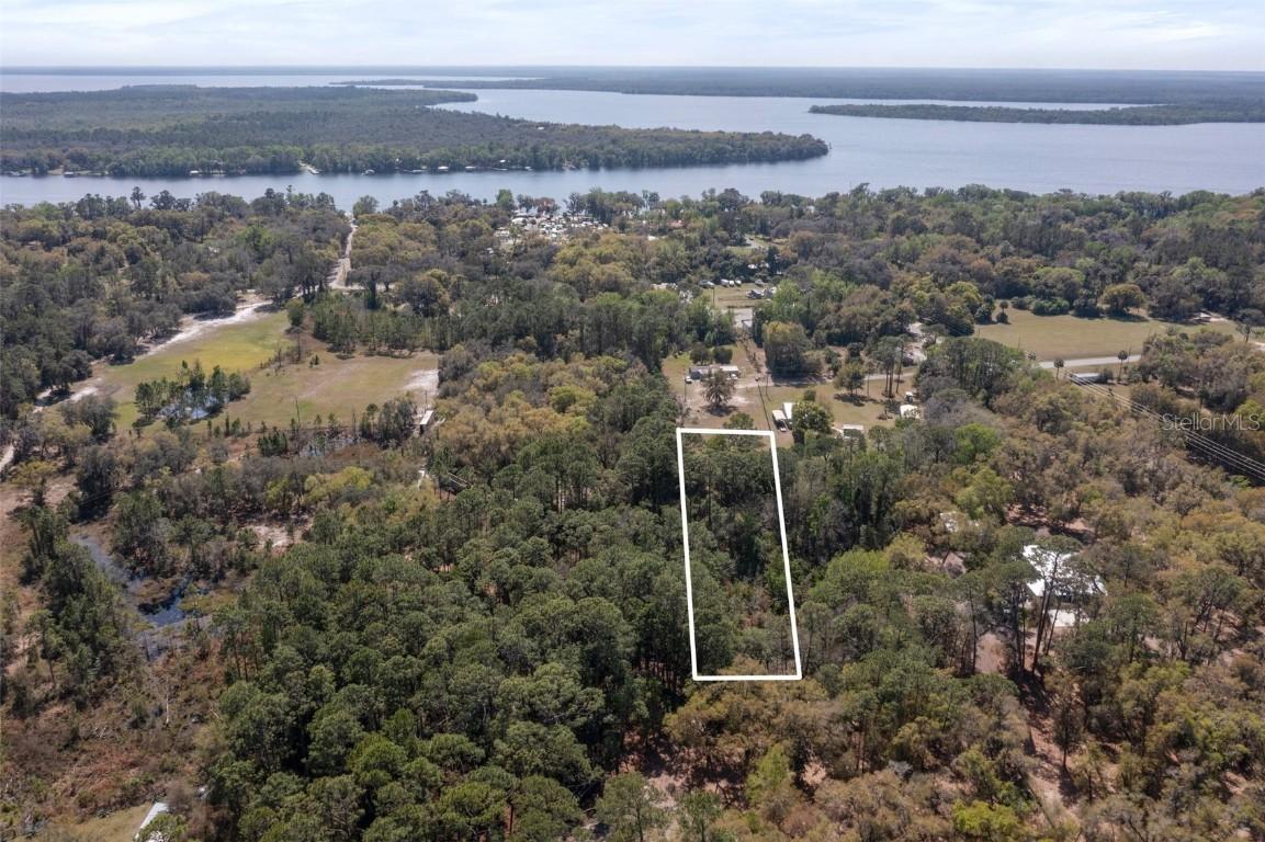 Lone Laurel Ln., Georgetown, FL 32139