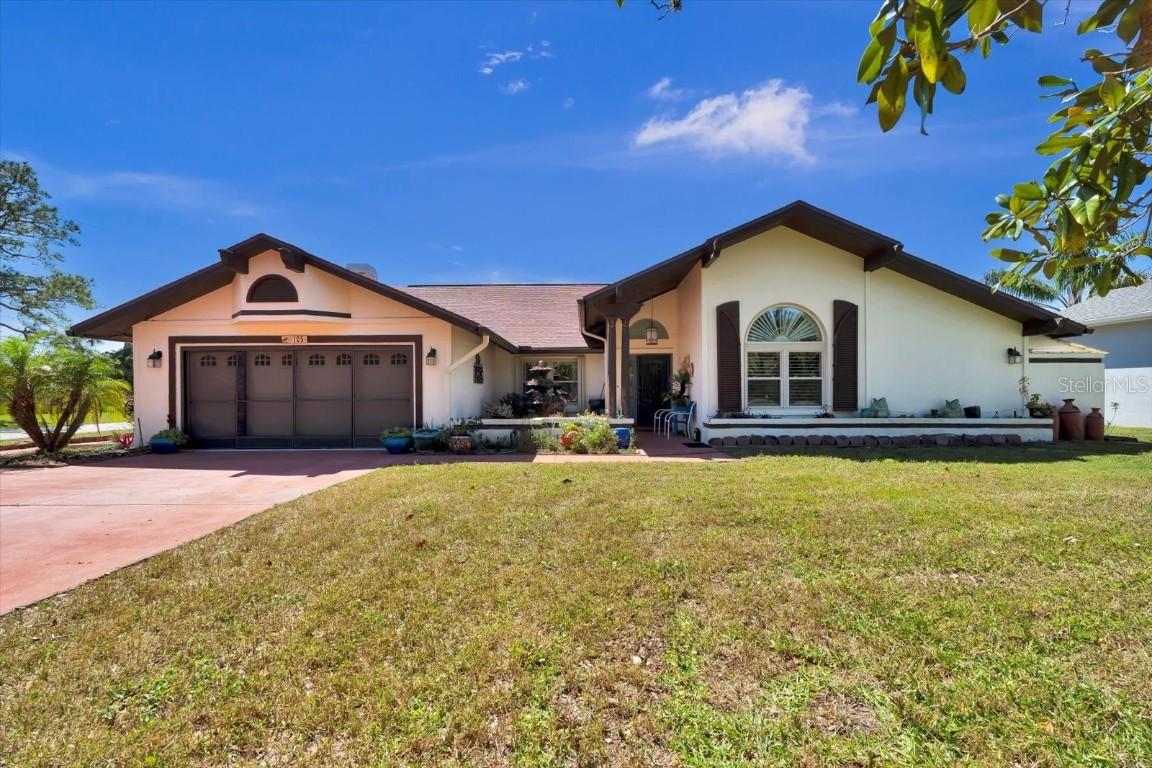 105 Colechester Ln., Palm Coast, FL 32137