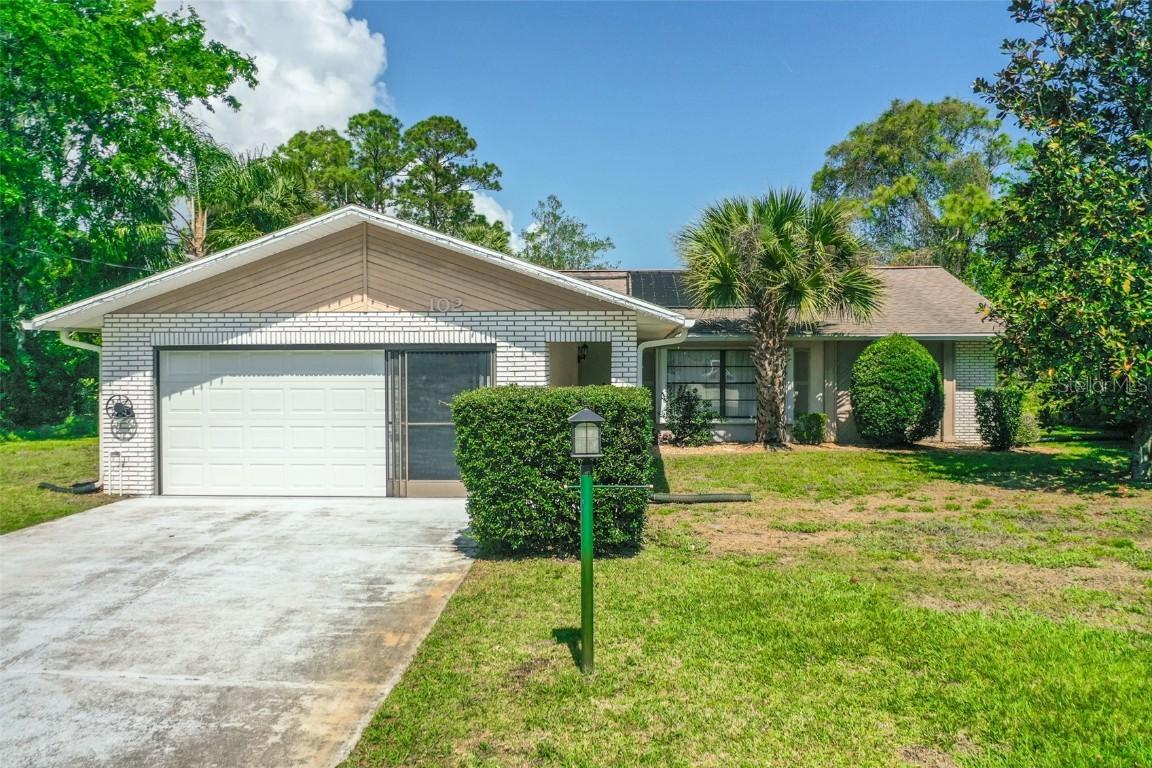 102 Fort Caroline Ln., Palm Coast, FL 32137