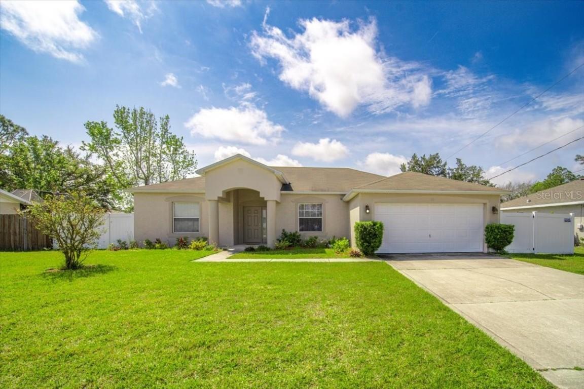 62 Rocking Horse Dr., Palm Coast, FL 32164