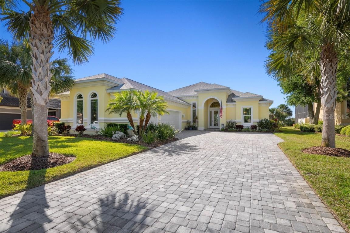 84 Emerald Lake Dr., Palm Coast, FL 32137