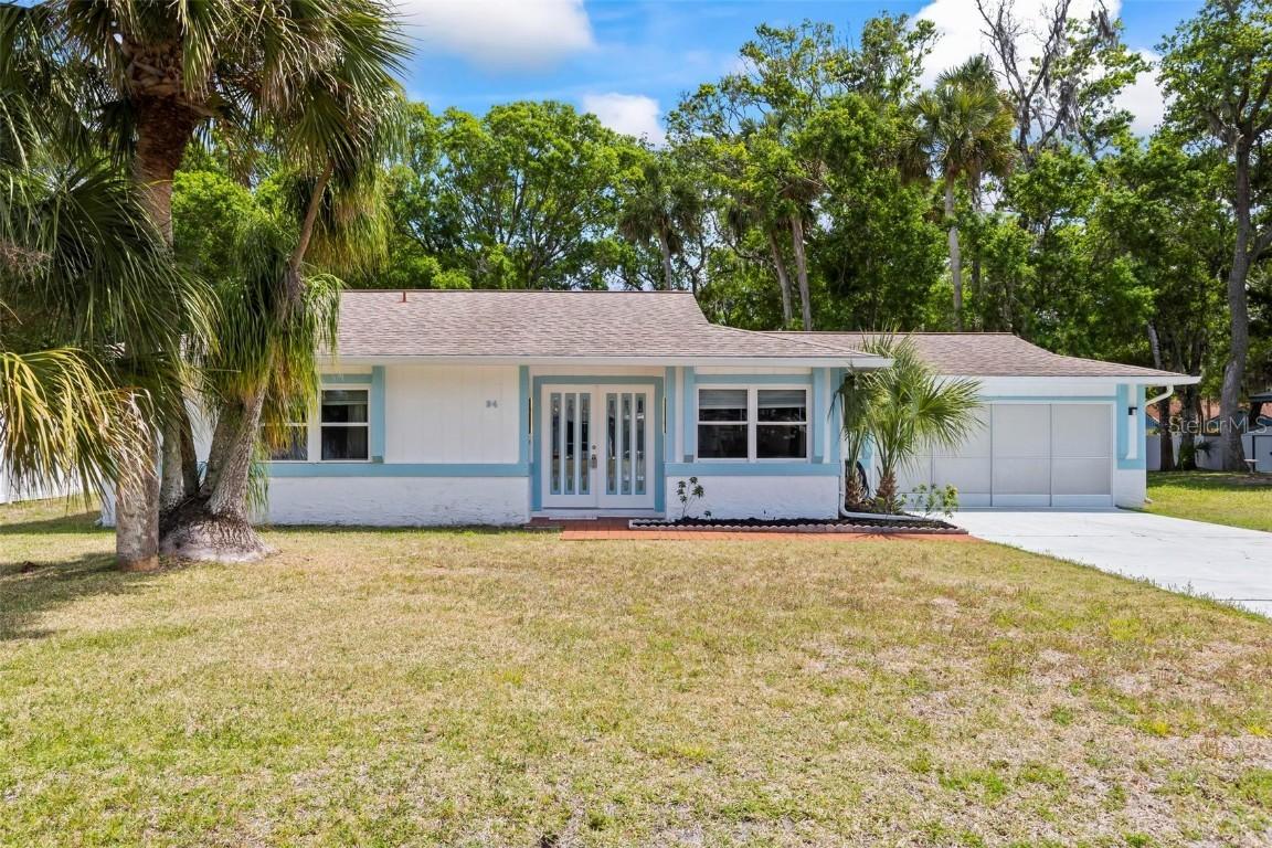 94 Black Bear Ln., Palm Coast, FL 32137