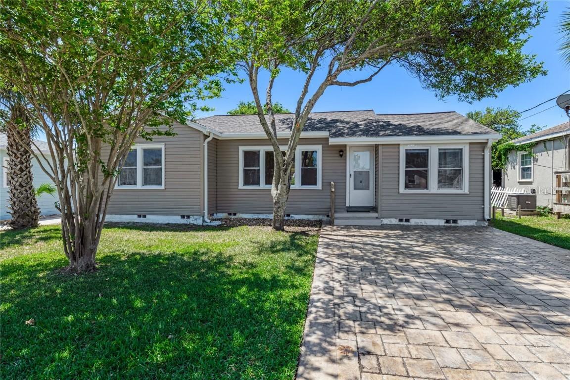394 Golf Blvd., Daytona Beach, FL 32118