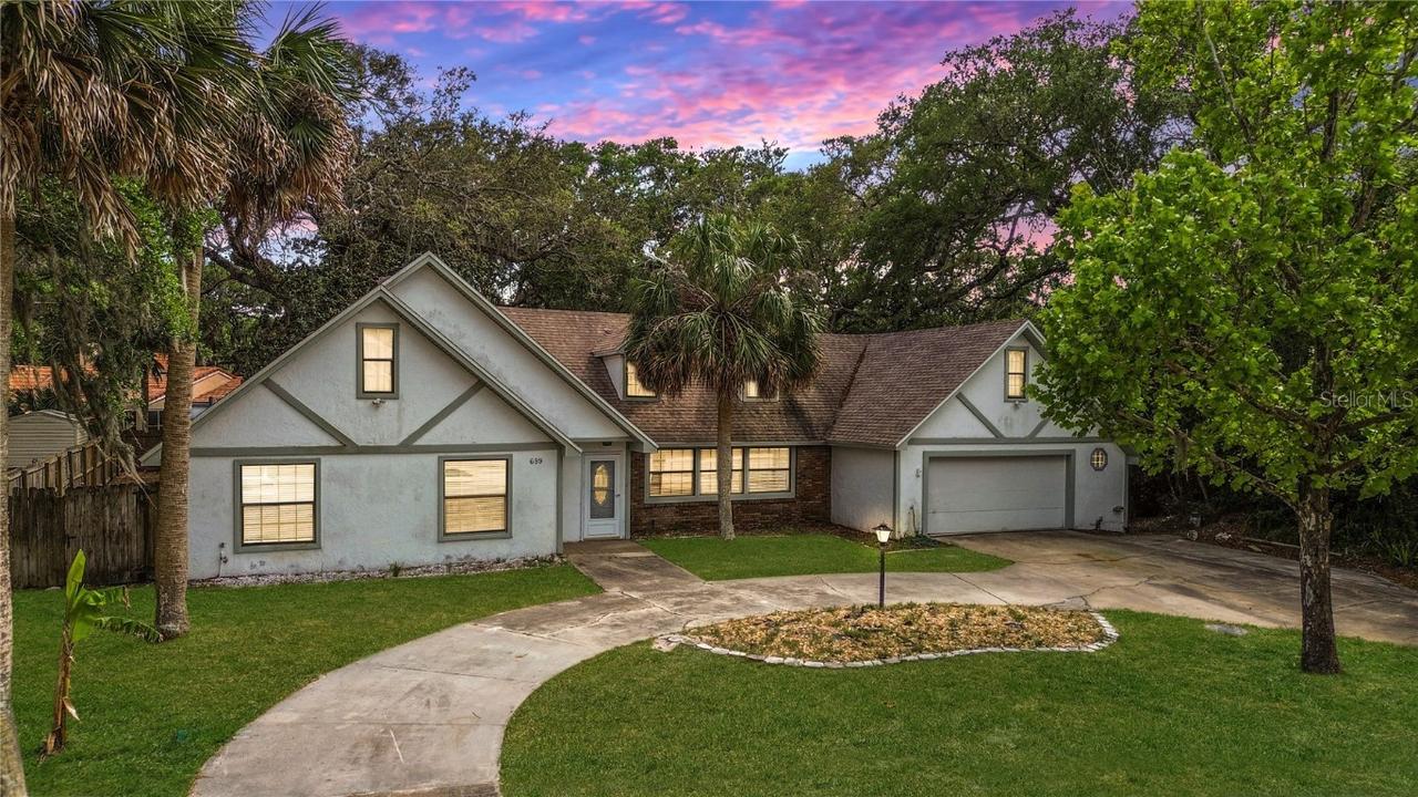 689 16th St., St Augustine, FL 32080