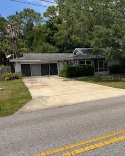 39 Bird Of Paradise Dr., Palm Coast, FL 32137