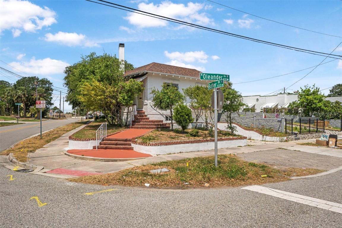 401 N Oleander Ave., Daytona Beach, FL 32118