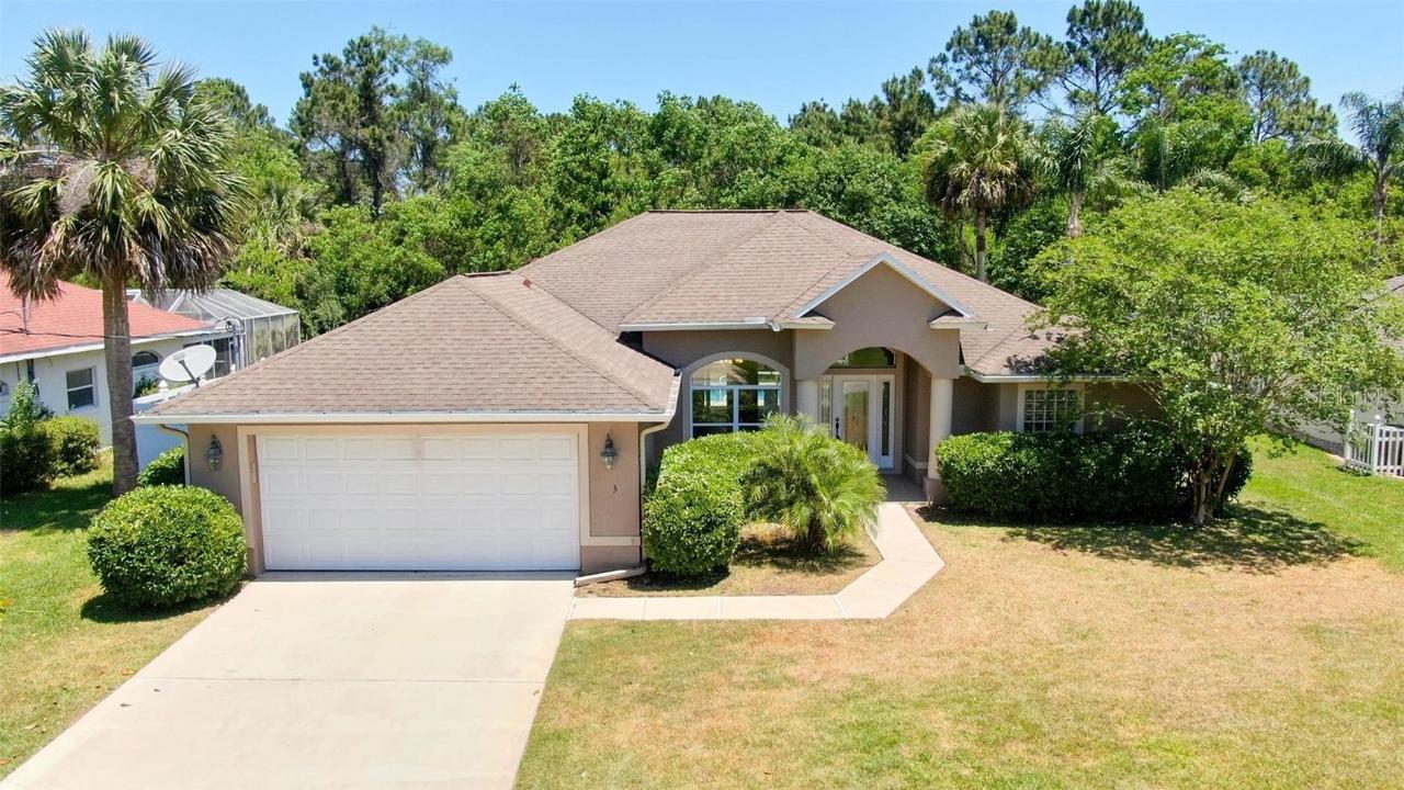 5 Bird Tree Pl., Palm Coast, FL 32137
